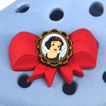 SNOW WHITE BOW IN 3D